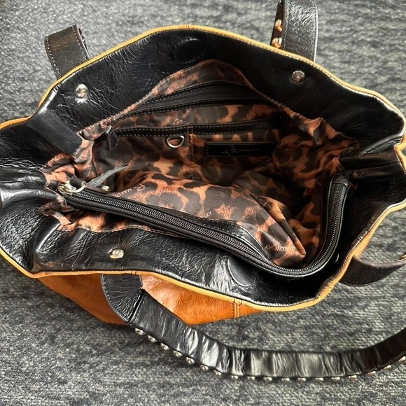 B. Makowsky genuine leather studded shoulder bag - Picture 6 of 8